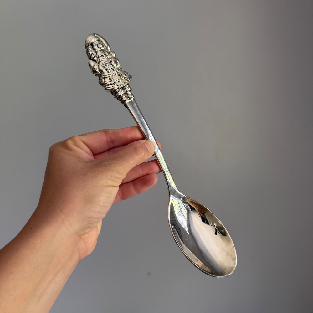 International Silver Company Santa Claus Silverplated Serving Spoon Holiday 9.5"